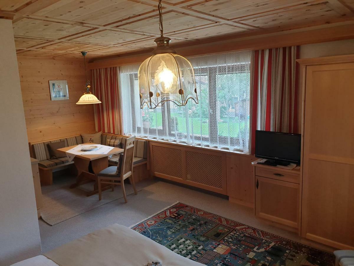 S'Hoamatl Hotel Höfen Екстериор снимка